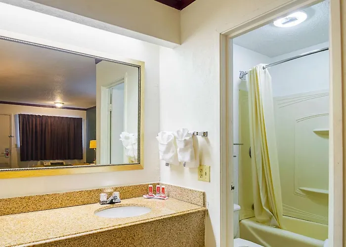Econo Lodge South Holland - Chicago Southland *