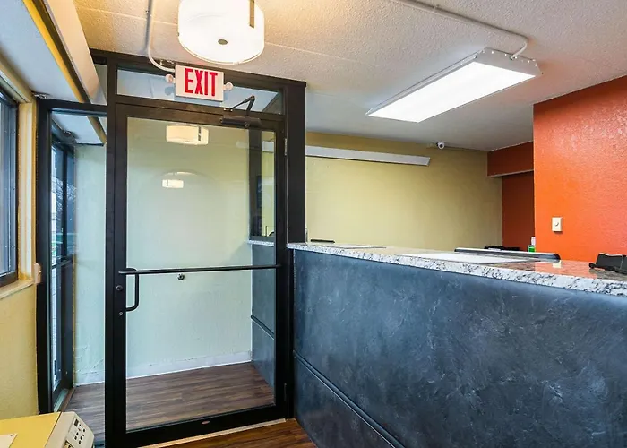 Econo Lodge South Holland - Chicago Southland South Holland